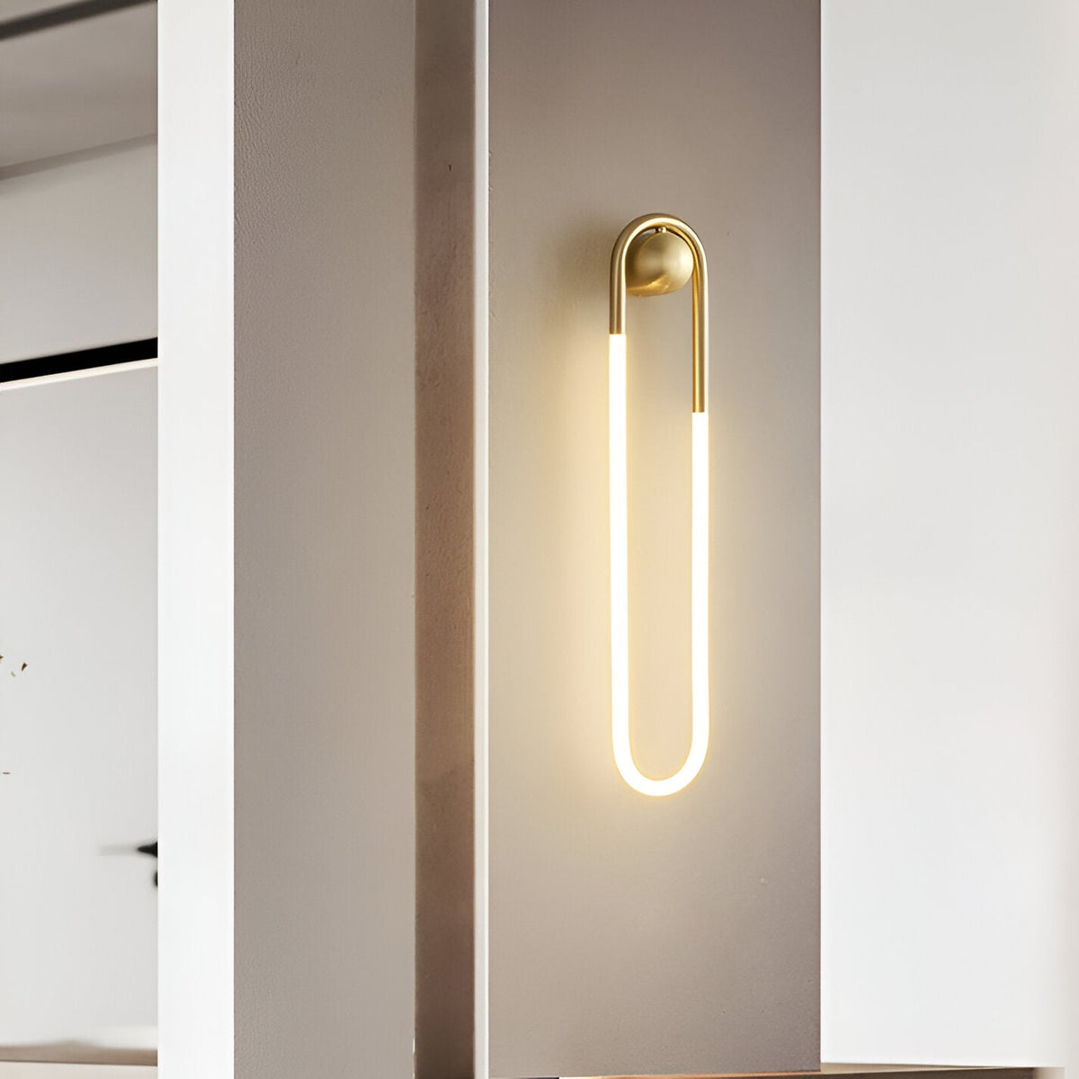 Nordic Minimalist U-Shaped Wall Light