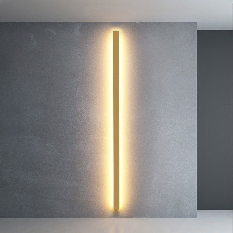 Gravo Minimalist Linear Metal/Wall Lamp, Gold/Black/White