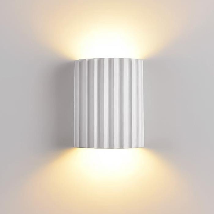 Nordic Resin Clarity Minimalist Wall Light