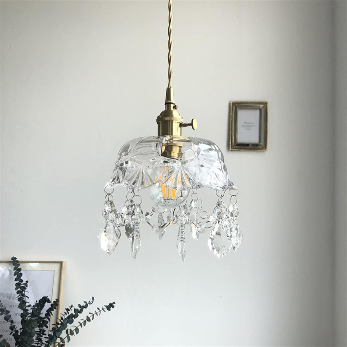 Éloise European Retro Glass Pendant Light