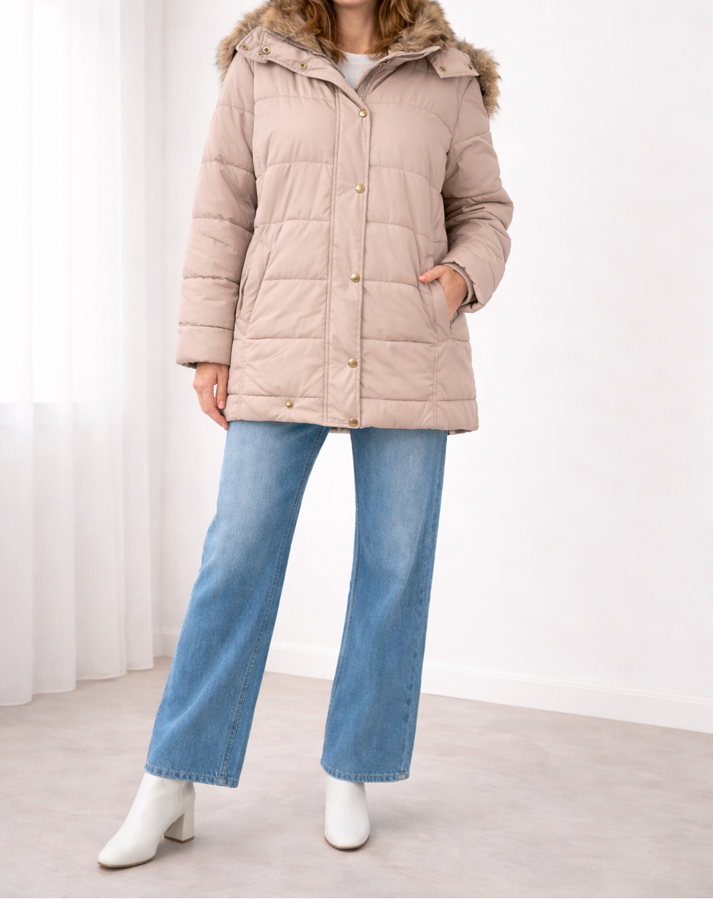 Women's Quilted Long Hooded Puffer Jacket – Cozy Winter Coat with Faux Fur Trim and Relaxed Fit for Everyday Cold-Weather Comfort