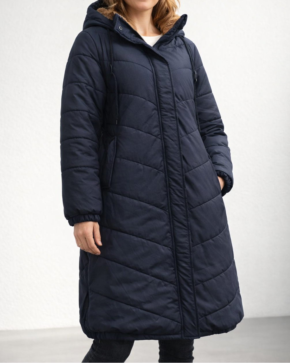 Women's Quilted Long Hooded Coat – Insulated Winter Outerwear with Cozy Hood Lining and Side Pockets for Daily Cold-Weather Wear