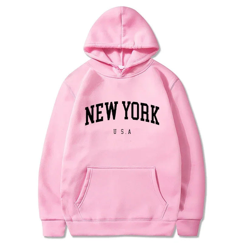 Women's New York Graphic Pullover Hoodie – Comfortable Relaxed Fit Sweatshirt with Kangaroo Pocket and Ribbed Cuffs for Everyday Style