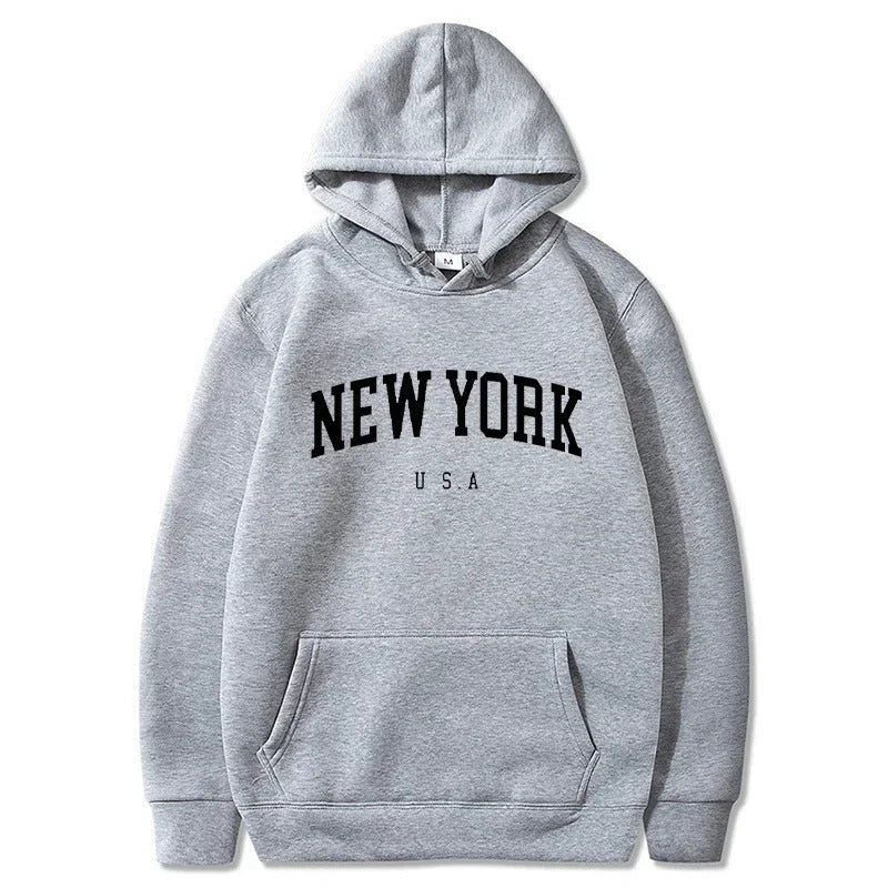 Women's New York Graphic Pullover Hoodie – Comfortable Relaxed Fit Sweatshirt with Kangaroo Pocket and Ribbed Cuffs for Everyday Style