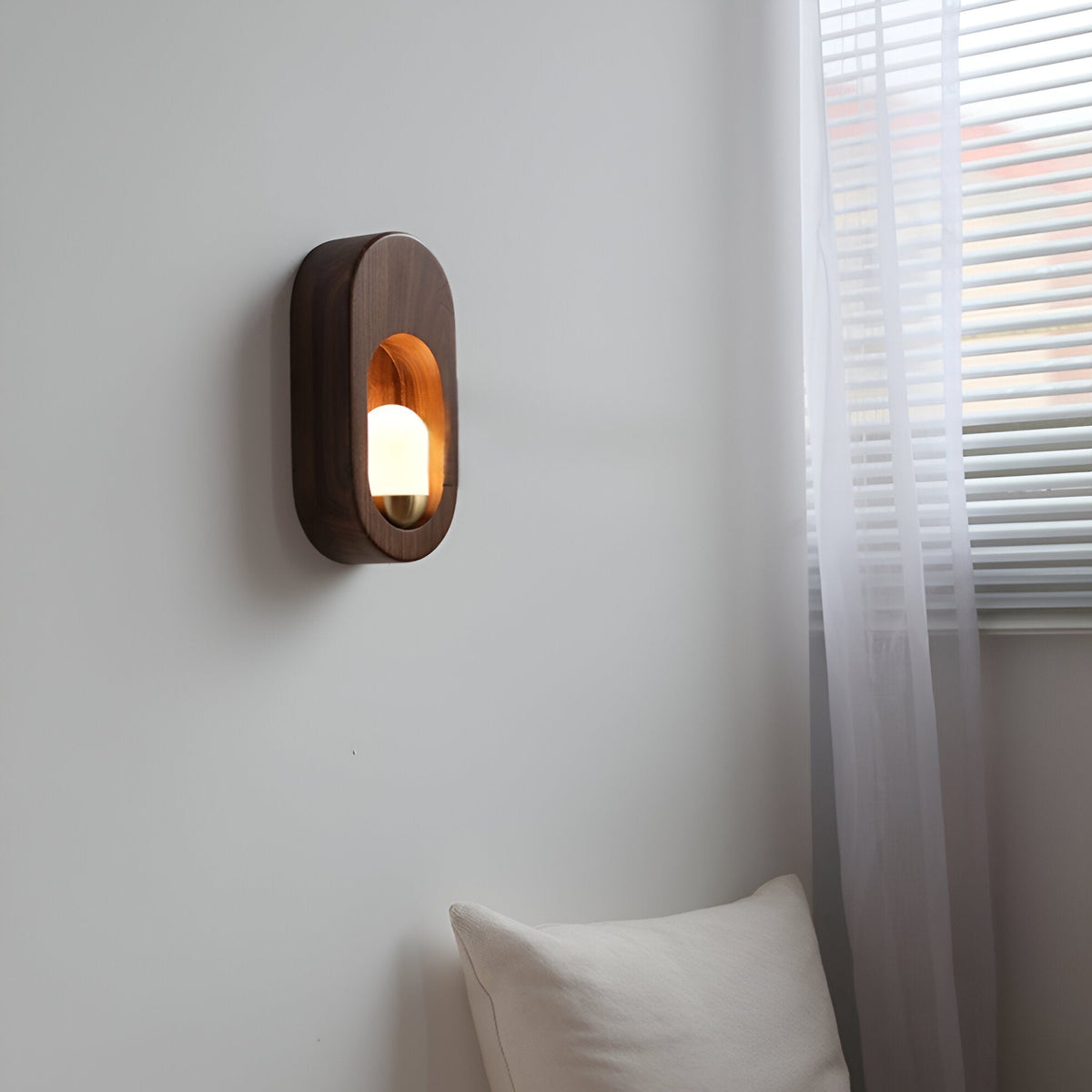 Nordic Style Egg Chaymae Wall Light
