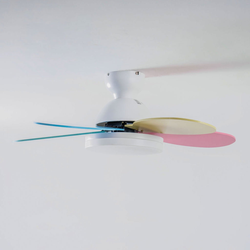 Petalo Nordic Petal-Shaped Acrylic Ceiling Fan Light