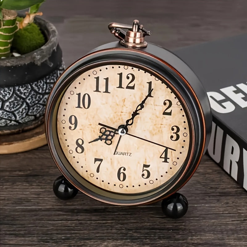 Arjan | Vintage-Inspired Metal Alarm Clock with Silent Mechanism