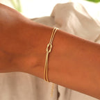 Elske | Simple Love Knot Bracelet