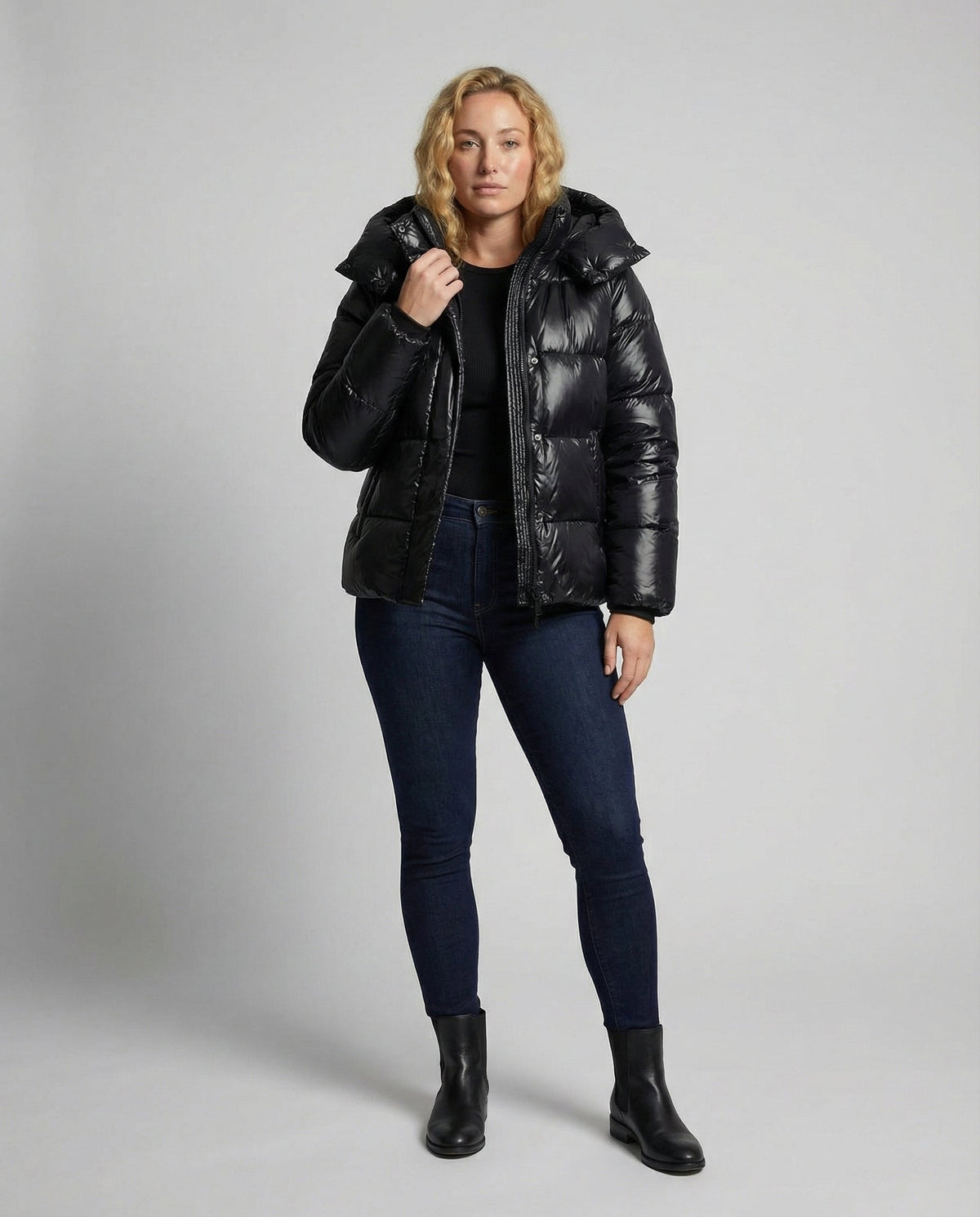 Women's Hooded Sporty Quilted Jacket