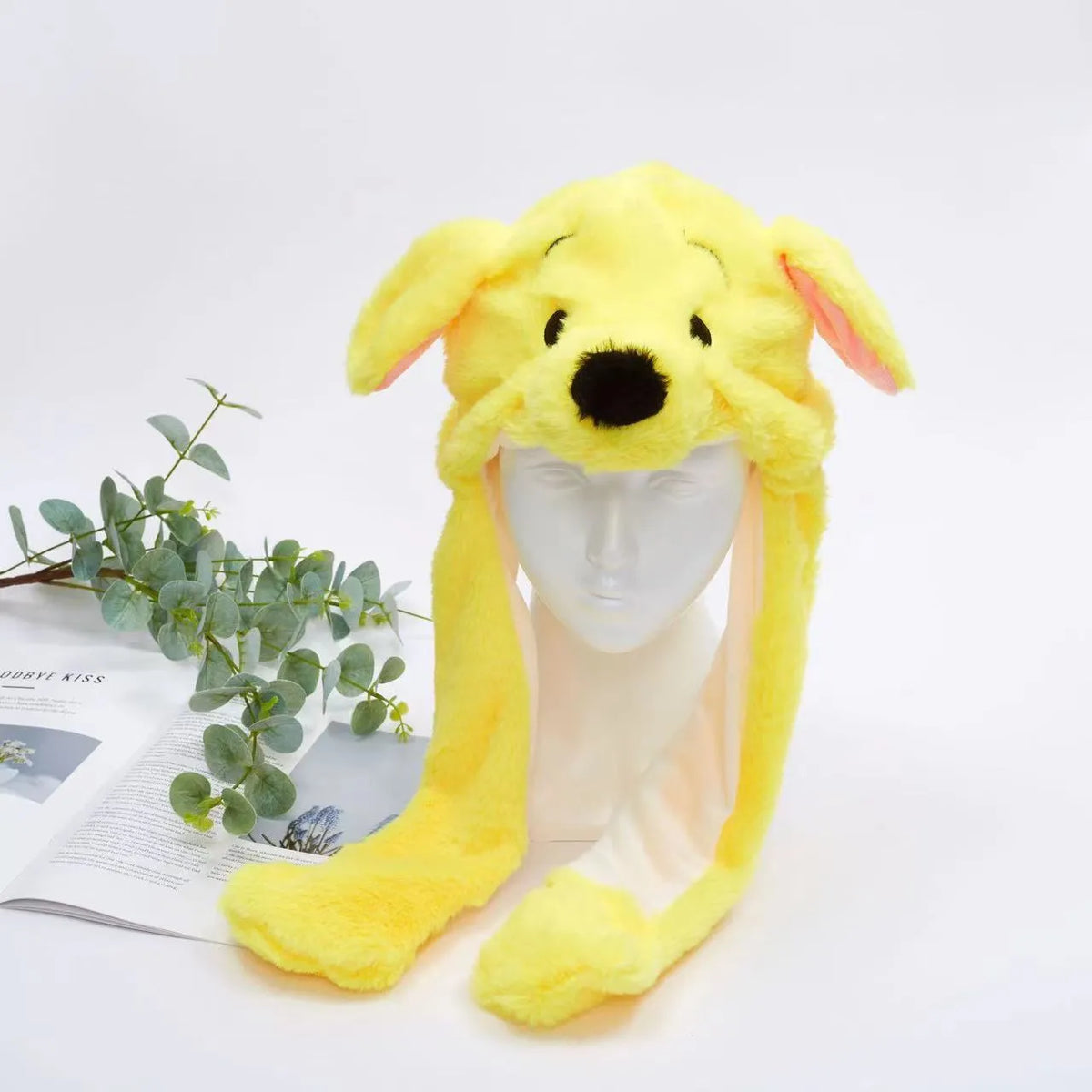 Geert | Animated Ear Plush Hat