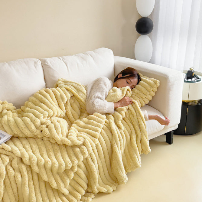 Lisa | Cozy Fleece Blanket for Couch and Bed