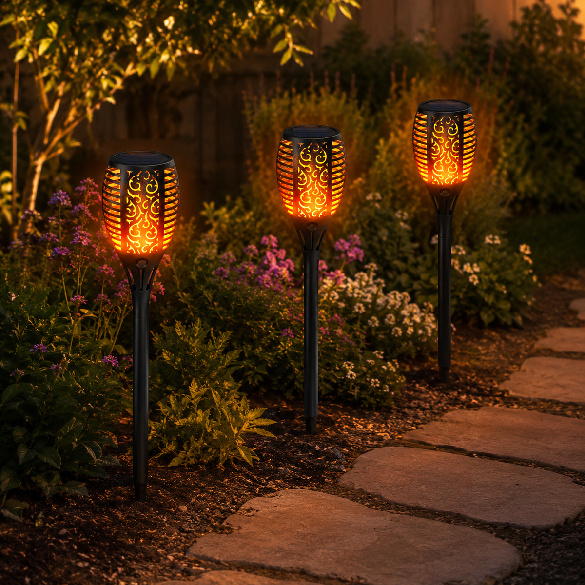Menno | Solar-Powered Garden Torches with Realistic Flame Effect