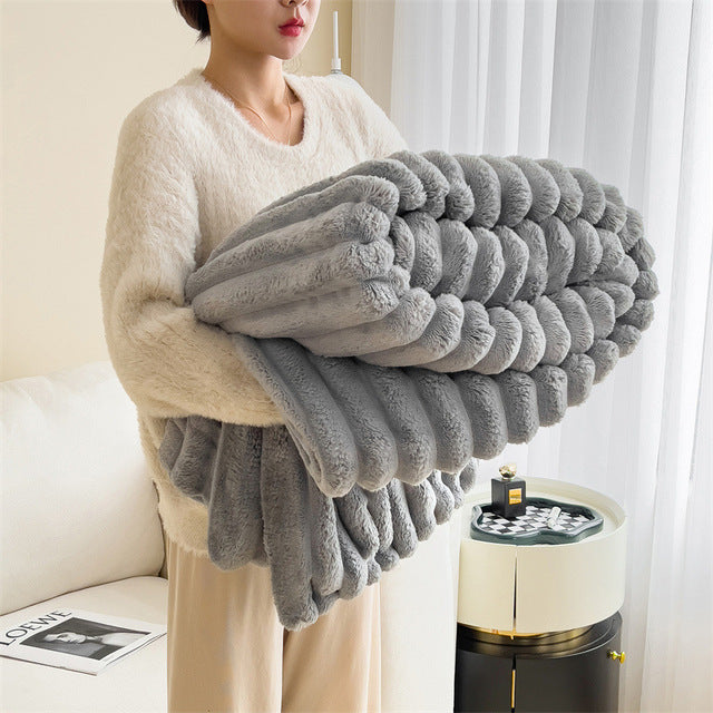 Renske | Luxurious Faux Fur Fluffy Blanket