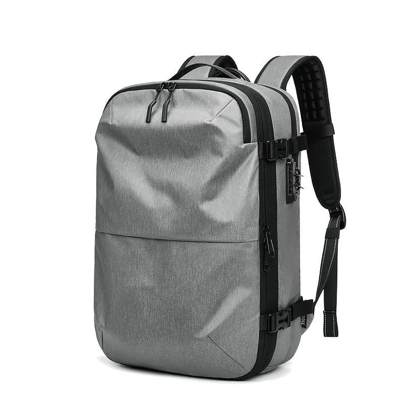 Wilbert | 60L Anti-Theft Backpack with Vacuum Compression