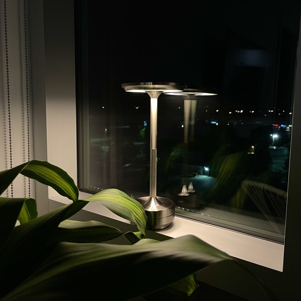 Nara Metallic Cordless Table Lamp